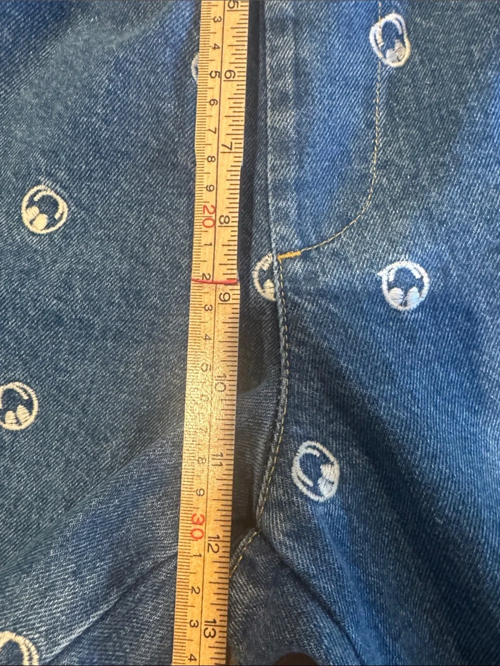 BDG Urban Outfitters Smiley Face Embroidered Denim Elastic Jogger Jeans Size M